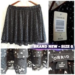 ❤ Torrid Skirt! ❤
